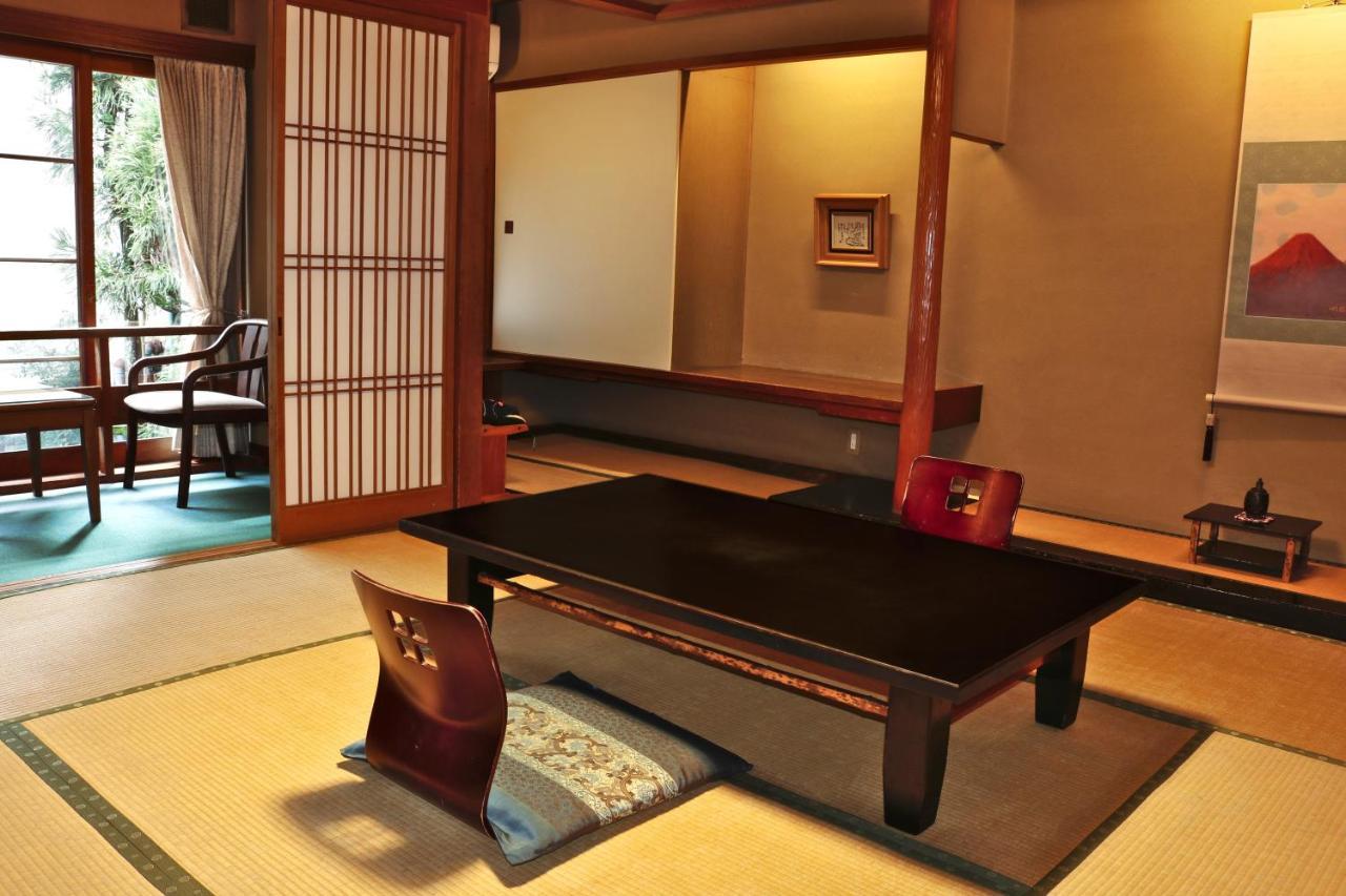 Tsutaya Ryokan Toyooka  Exteriör bild