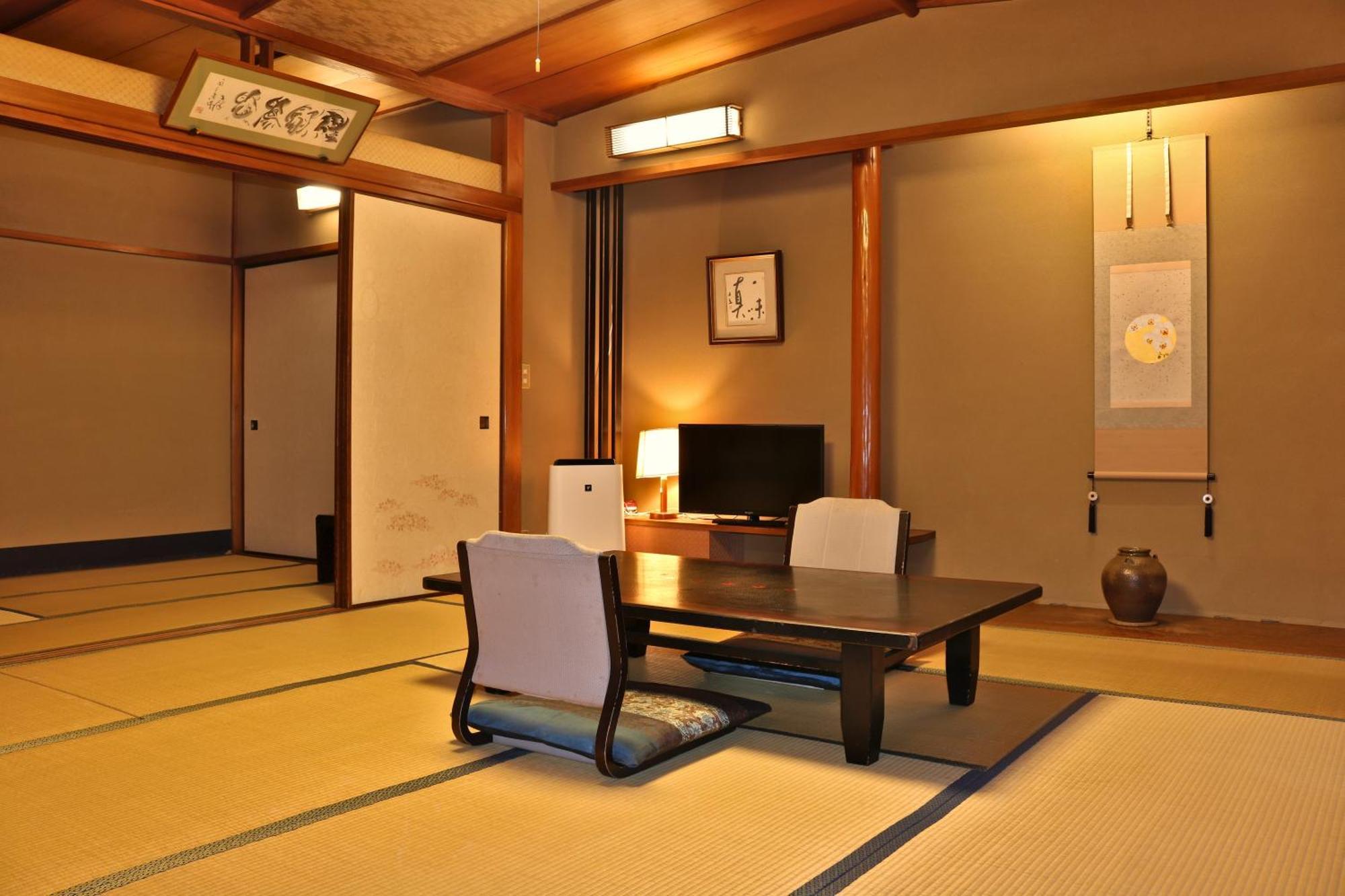 Tsutaya Ryokan Toyooka  Exteriör bild