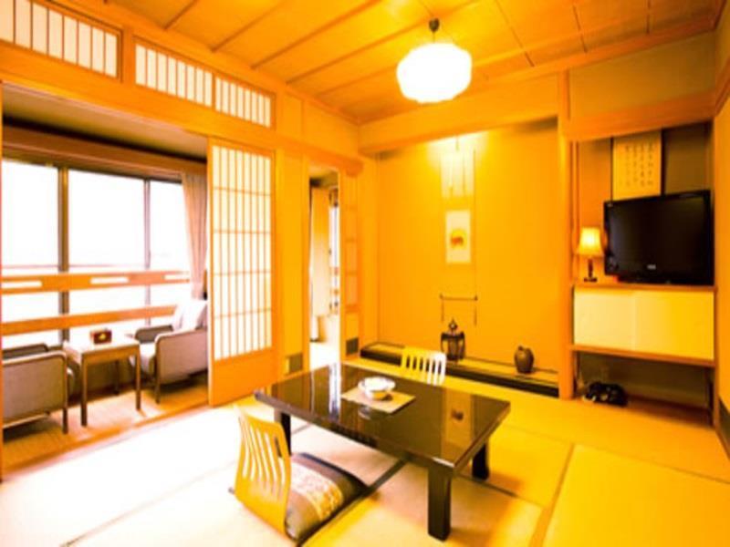 Tsutaya Ryokan Toyooka  Exteriör bild